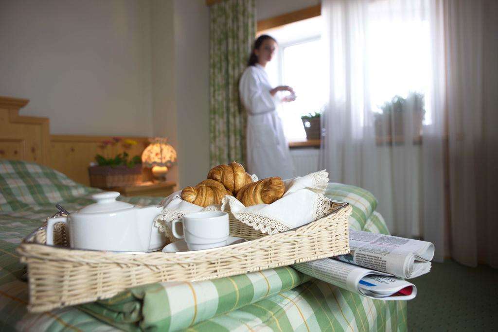 Landhaus Hotel Brovary Værelse billede